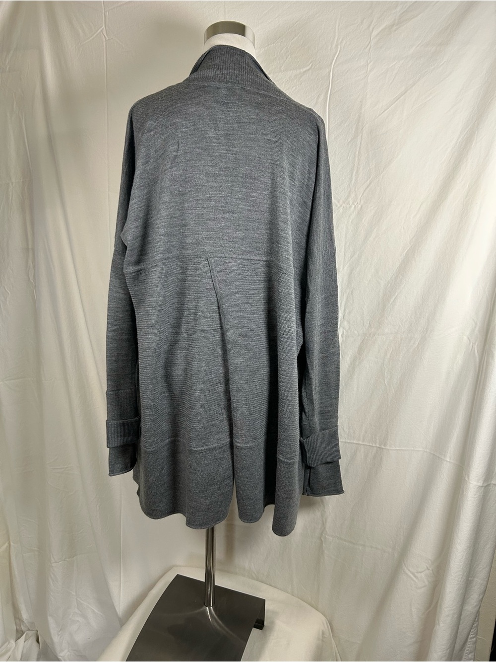 lululemon athletica charcoal Gray Knit Sweater - Picture 2 of 8